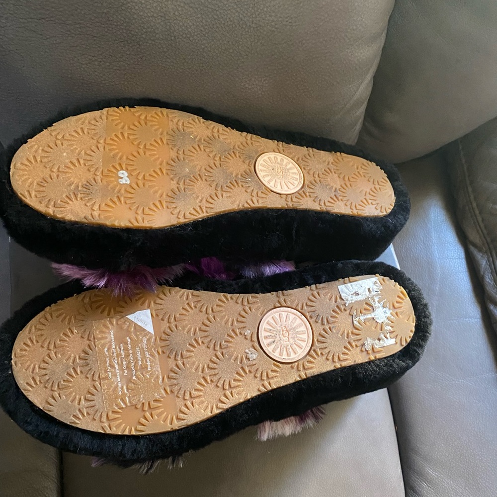 Uggs Shoes - image 4